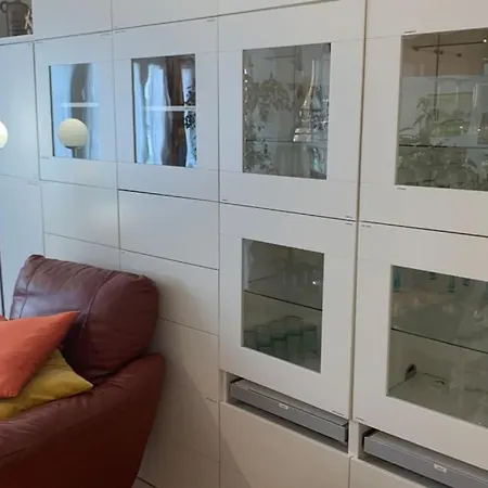 90m2 Op 70m Van Het Strand. *