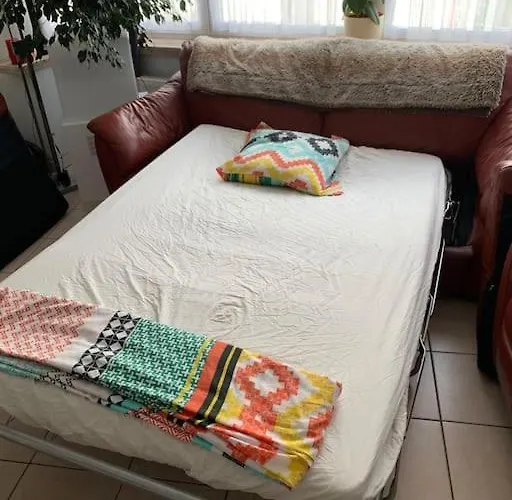 90m2 Op 70m Van Het Strand. *